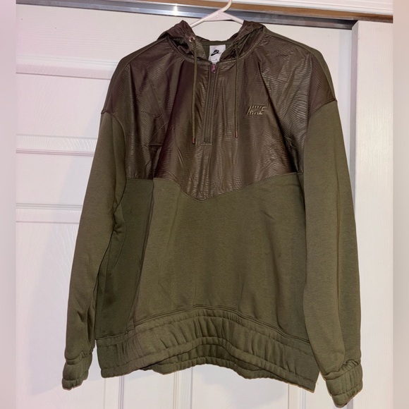 NWT Nike Icon Clash Quarter Zip Hoodie - Picture 6 of 12